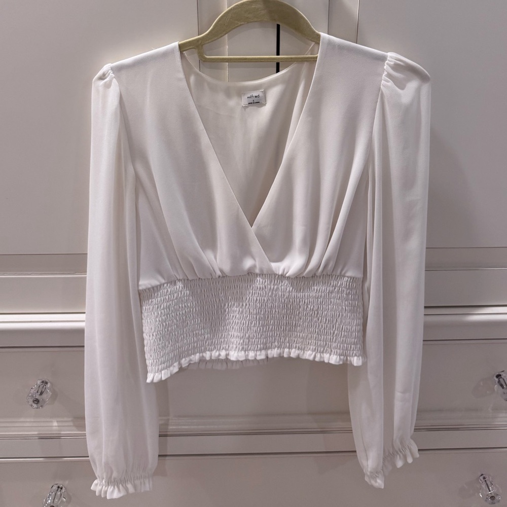 Aritzia Wilfred White V-Neck Blouse